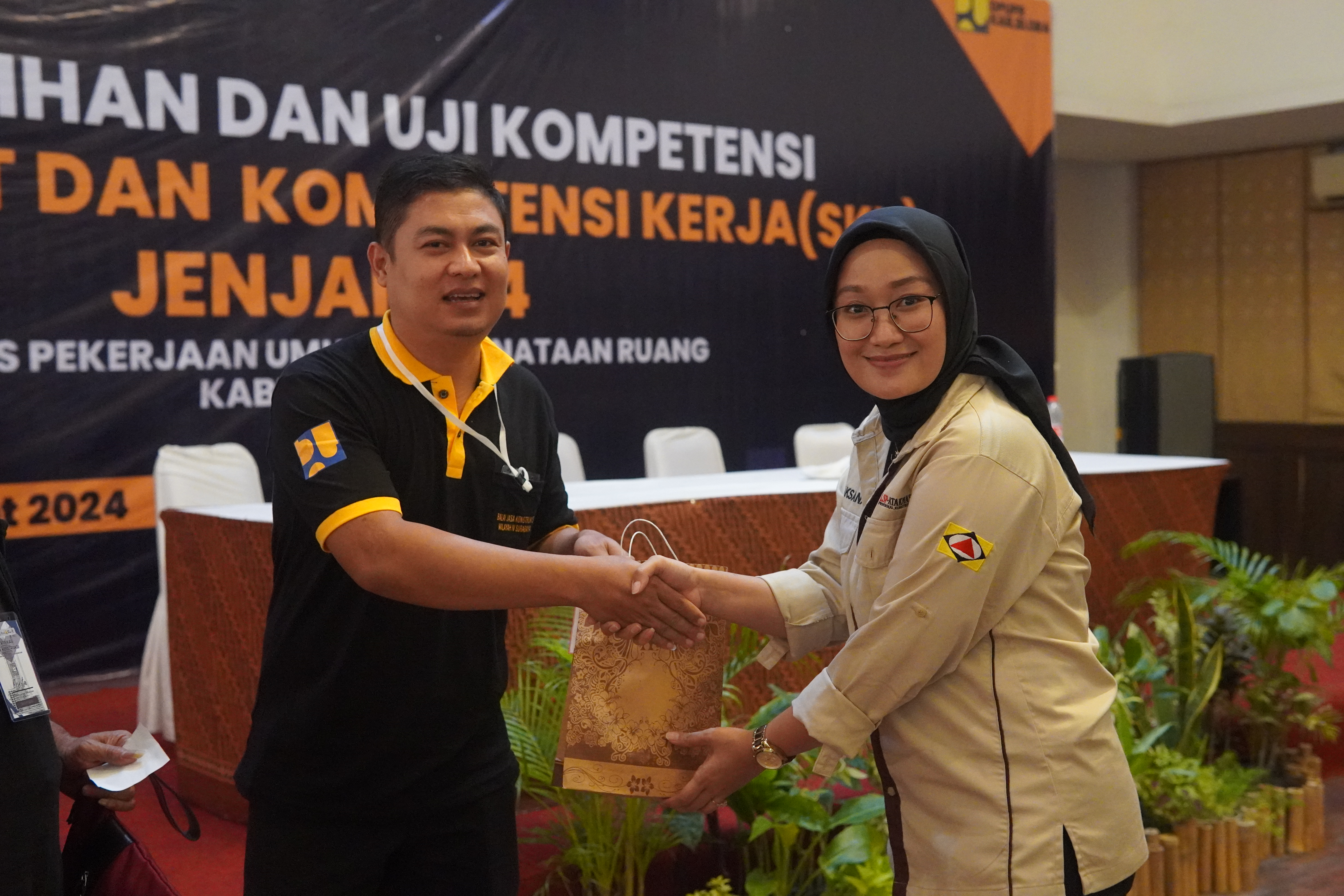 Gambar Peraturan